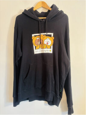 Uniqlo Black Year of The Tiger Hoodie XL